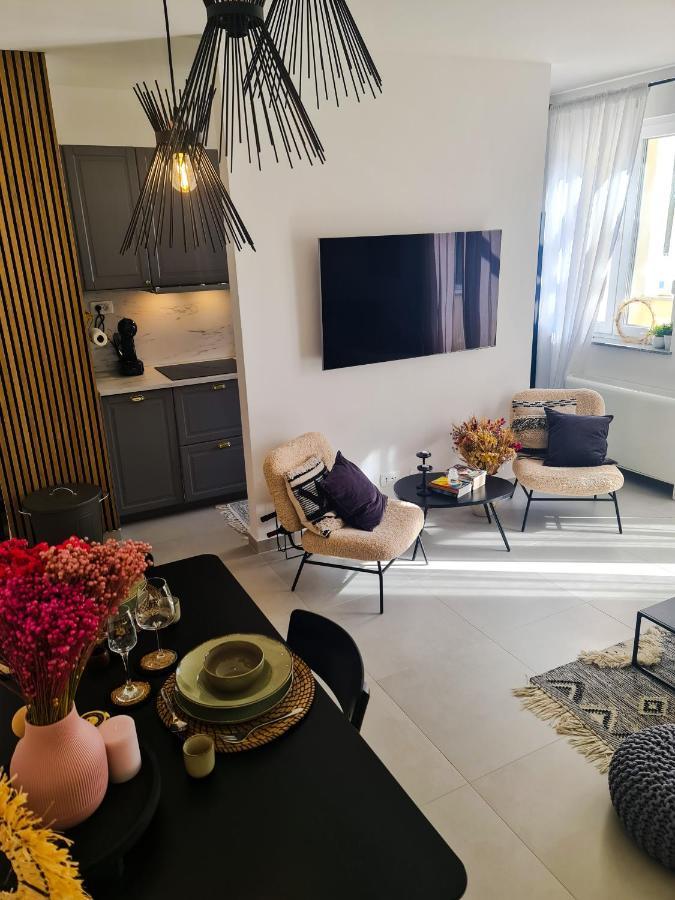 New - Apartment Finis Сень Экстерьер фото